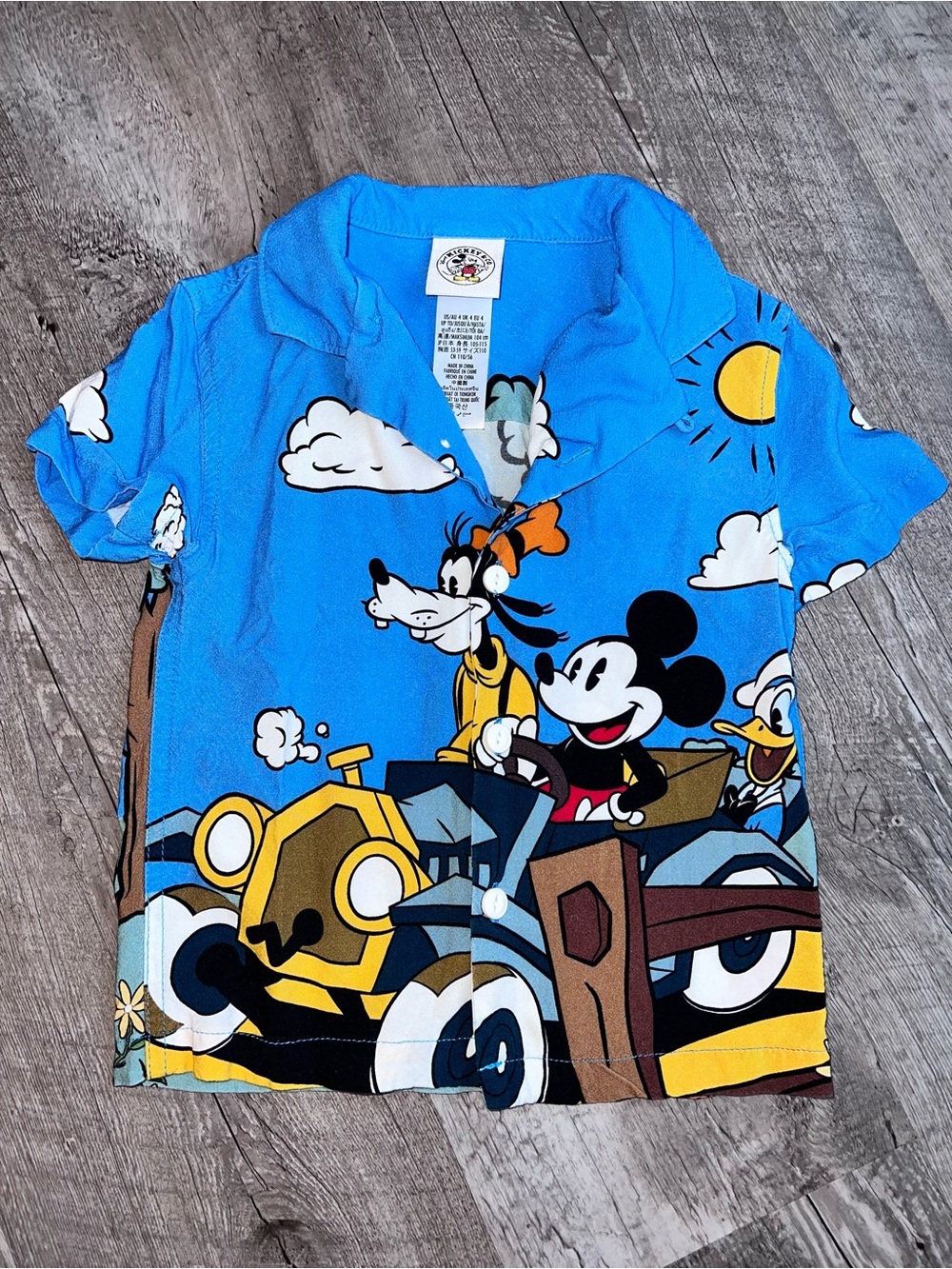 Disney Kids Short-Sleeve Button-Up Shirt in Bright Blue with Mickey & Friends